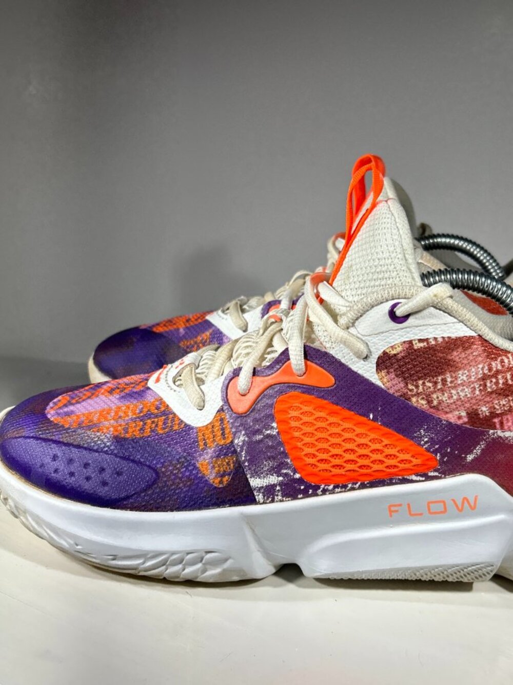 Under Armour Flow Breakthru 3 International Womens Day Shoes Size 9.5 Sneakers